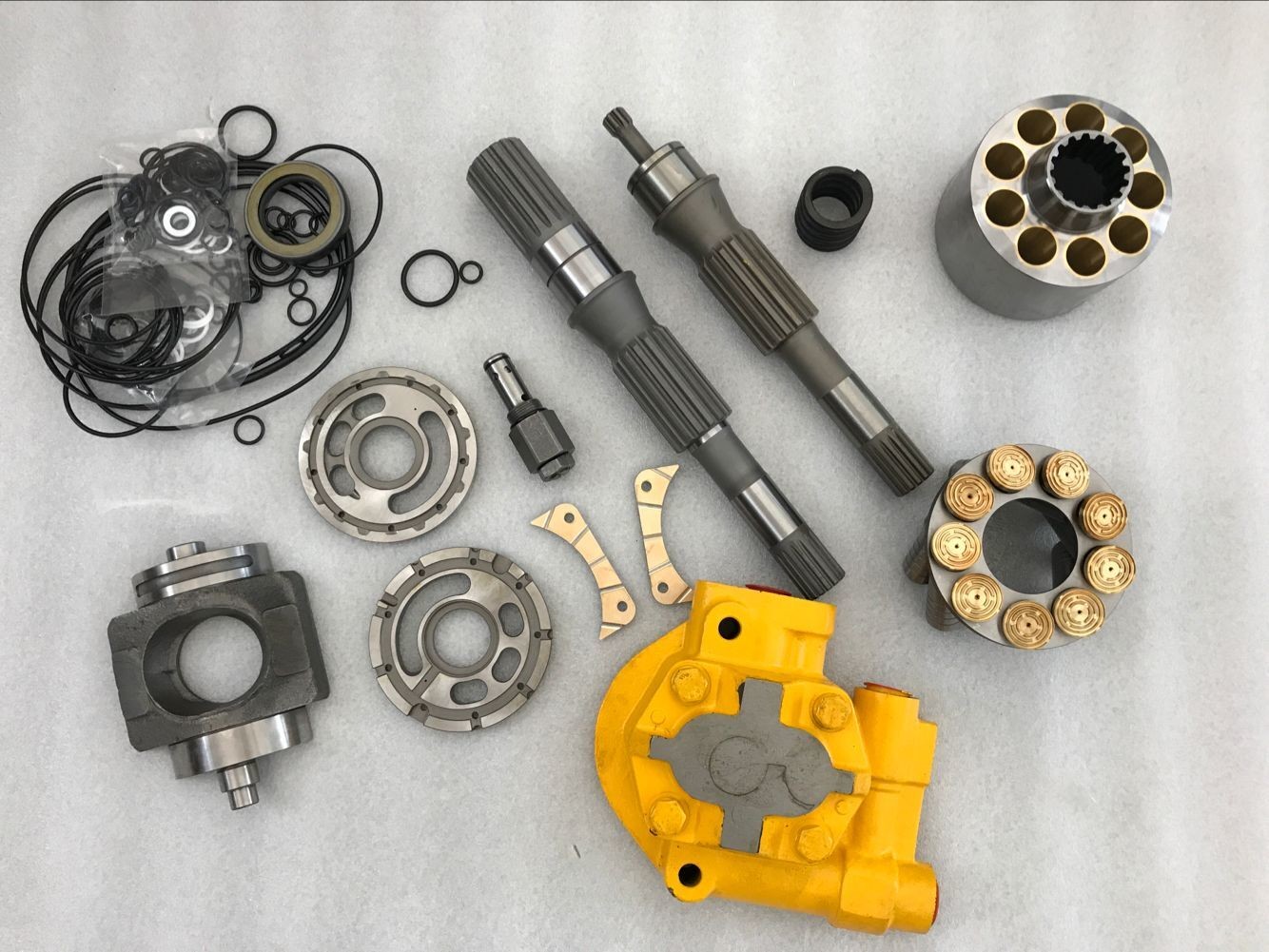 HPV90 Excavator Hydraulic Pump Parts For Komatsu PC200-3 Or Komatsu PC200-5